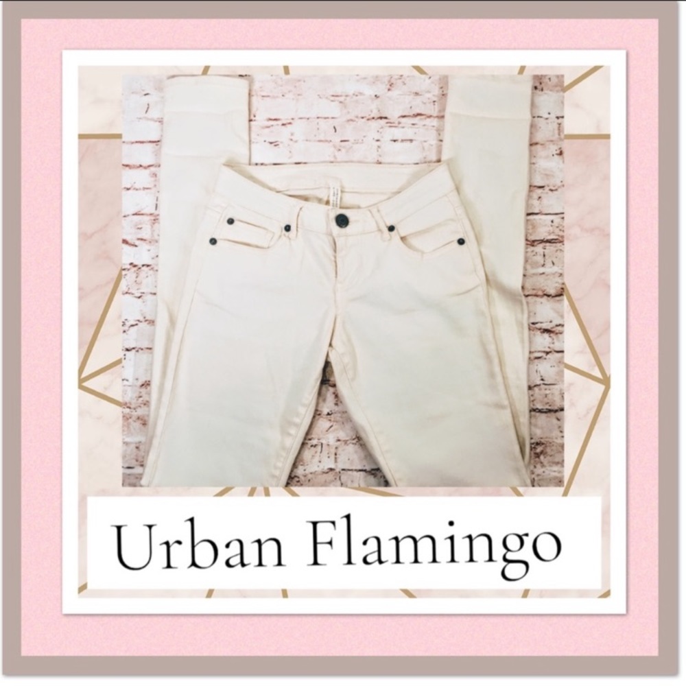 Urban Flamingo Cream color Jeans